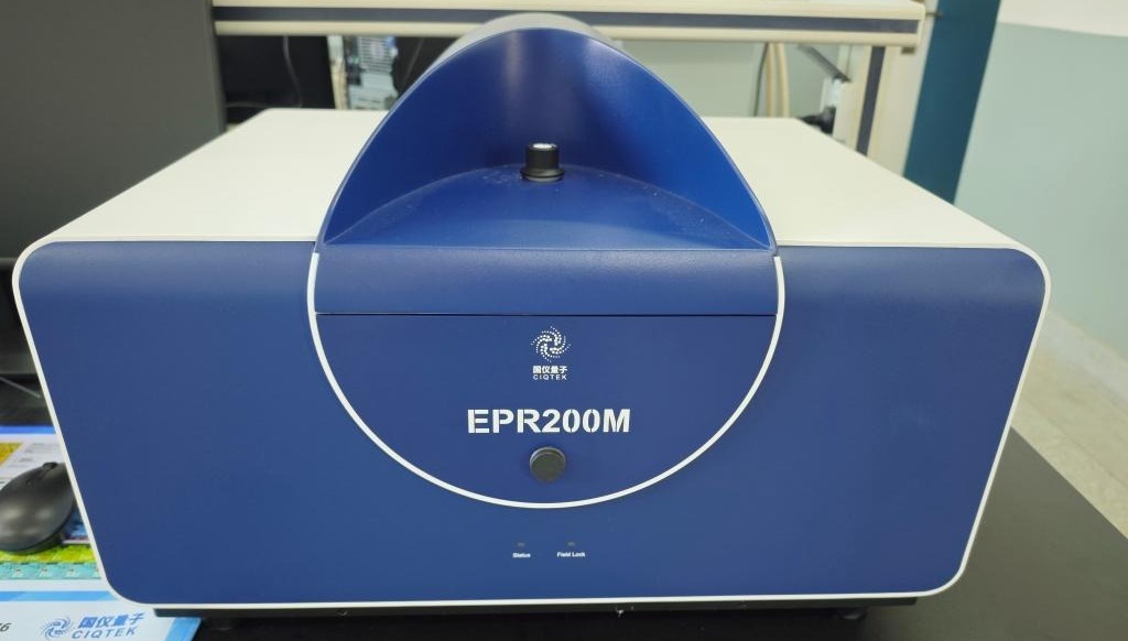 电子顺磁共振波谱仪